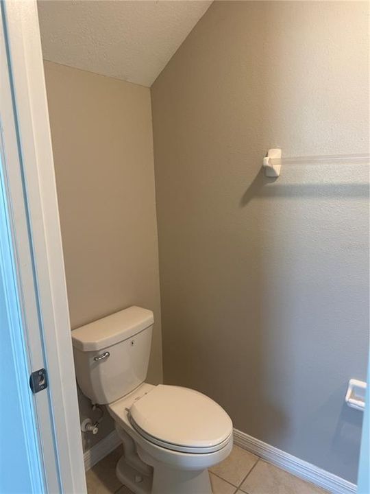 For Sale: $355,000 (2 beds, 2 baths, 1541 Square Feet)