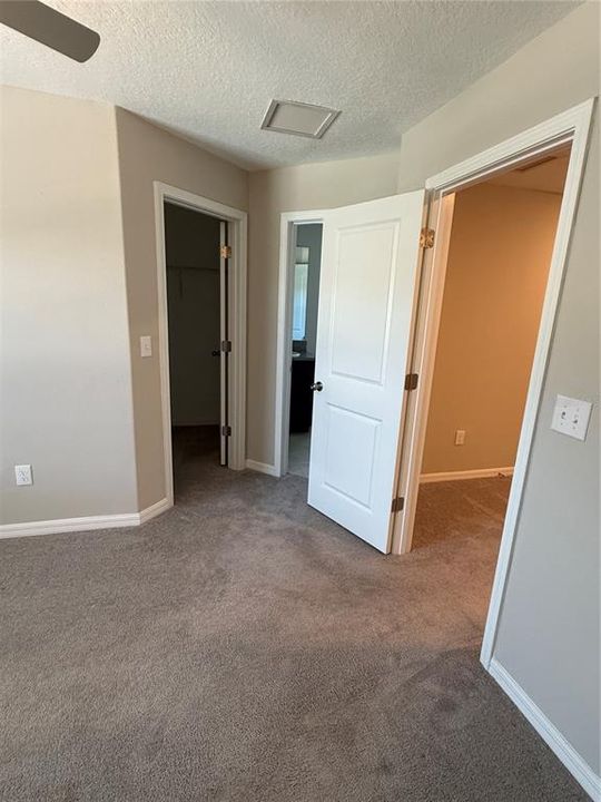For Sale: $355,000 (2 beds, 2 baths, 1541 Square Feet)