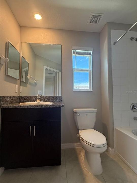 For Sale: $355,000 (2 beds, 2 baths, 1541 Square Feet)