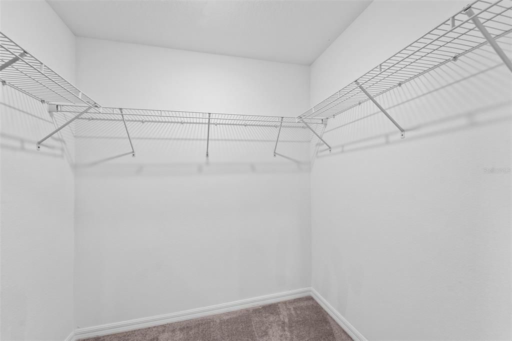 For Sale: $355,000 (2 beds, 2 baths, 1541 Square Feet)