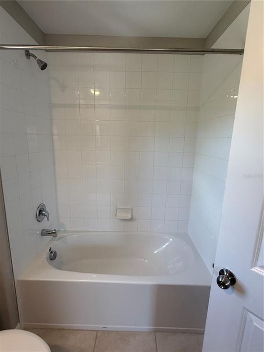 For Sale: $355,000 (2 beds, 2 baths, 1541 Square Feet)