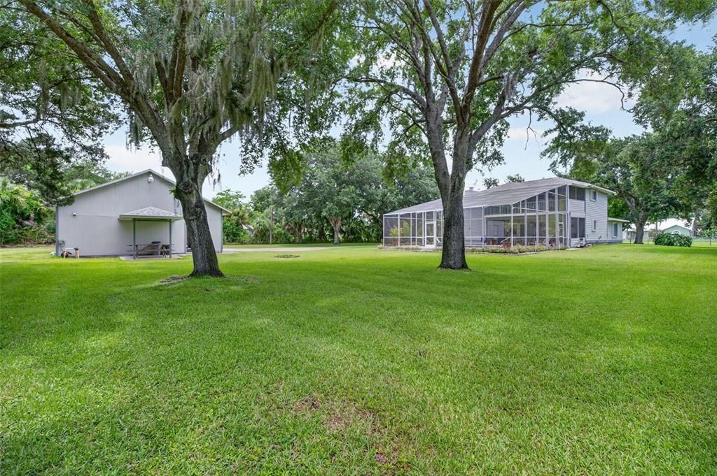 En Venta: $840,000 (3 camas, 3 baños, 3000 Pies cuadrados)