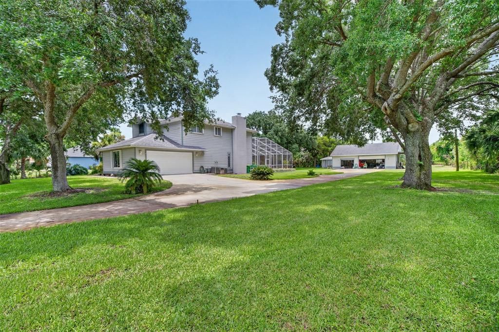 En Venta: $840,000 (3 camas, 3 baños, 3000 Pies cuadrados)