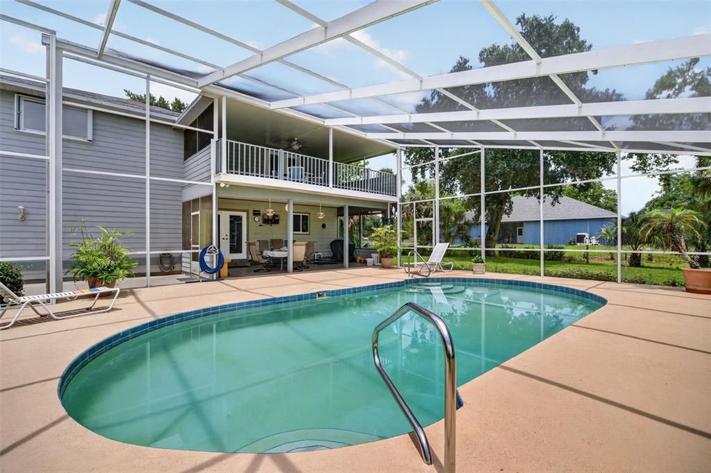 En Venta: $840,000 (3 camas, 3 baños, 3000 Pies cuadrados)
