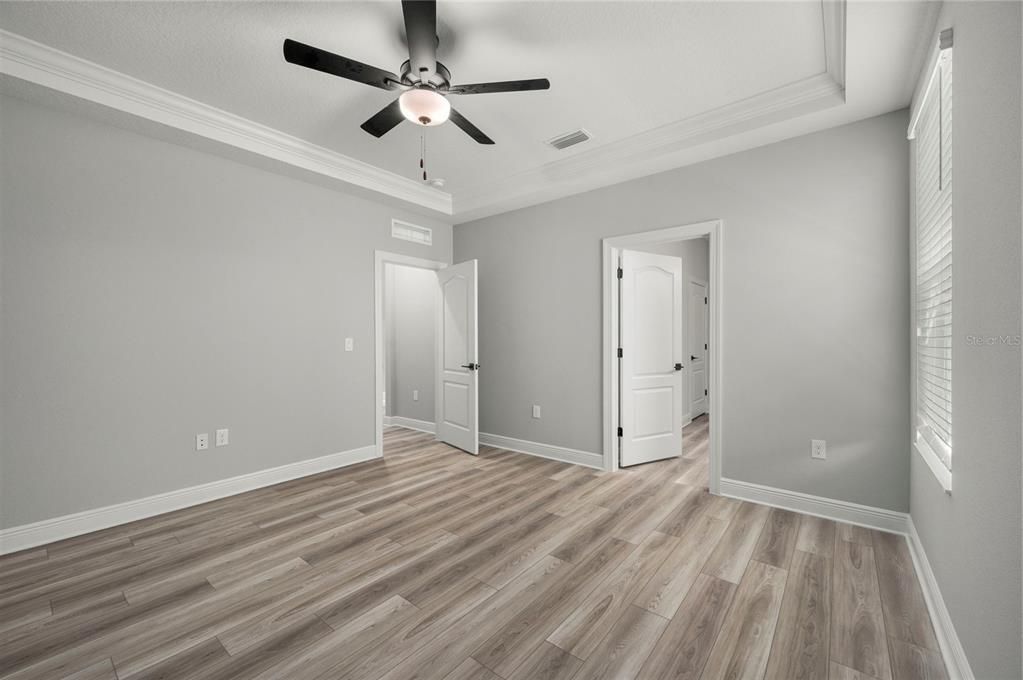 На продажу: $519,900 (5 спален, 3 ванн, 2268 Квадратных фут)