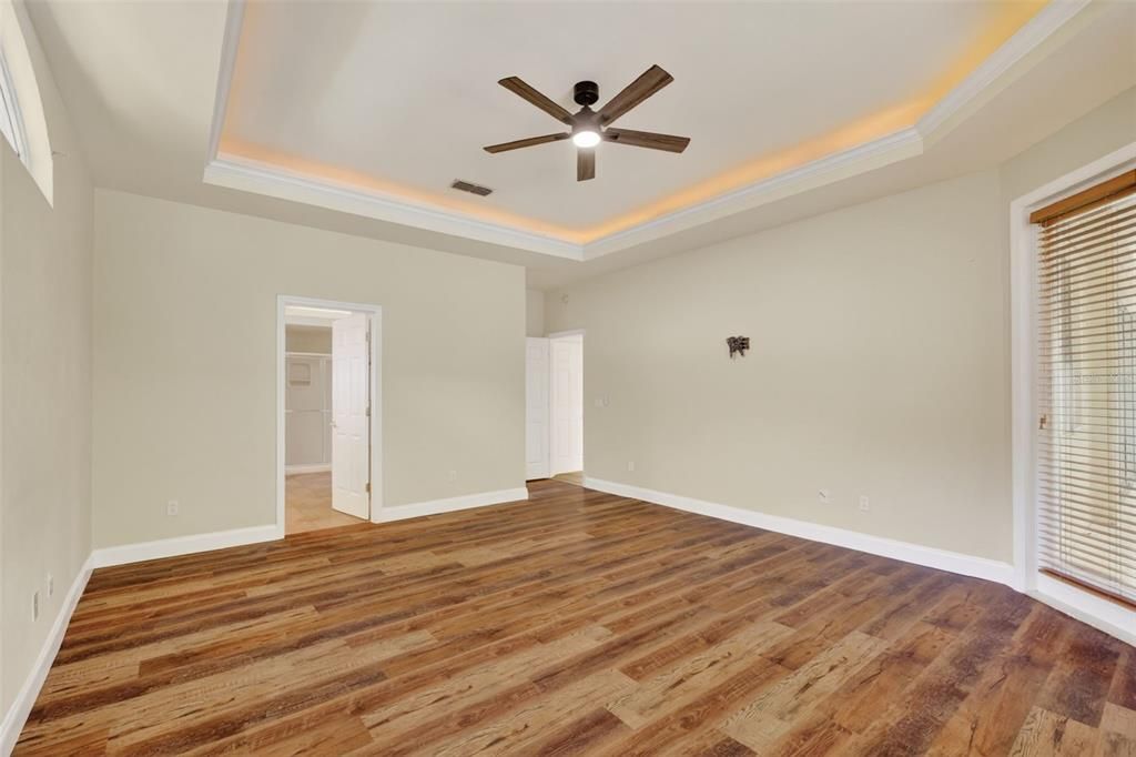 For Sale: $423,900 (3 beds, 2 baths, 1700 Square Feet)
