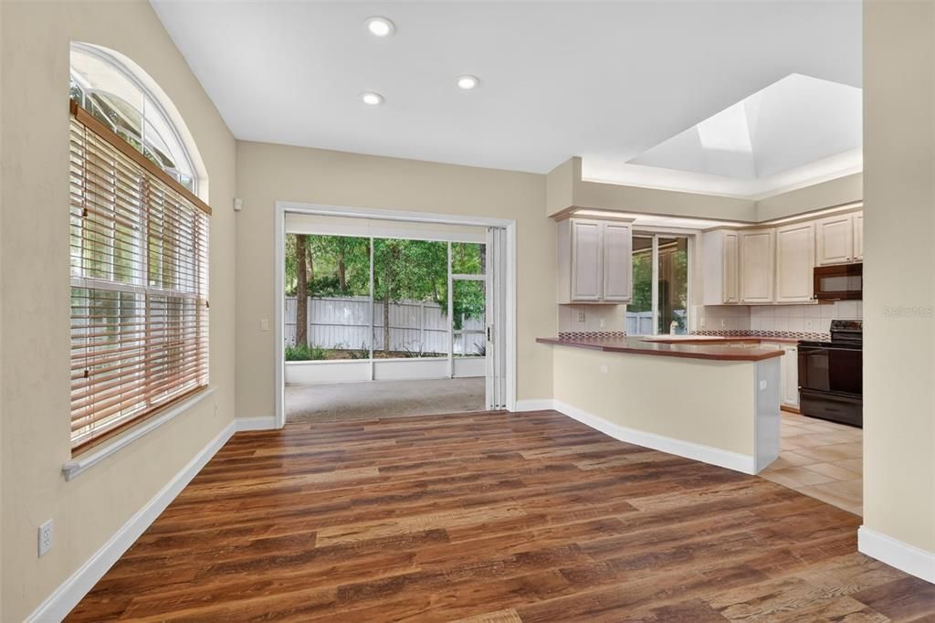 For Sale: $423,900 (3 beds, 2 baths, 1700 Square Feet)