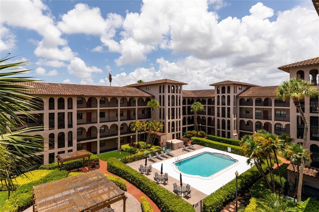 En Venta: $250,000 (2 camas, 2 baños, 1114 Pies cuadrados)