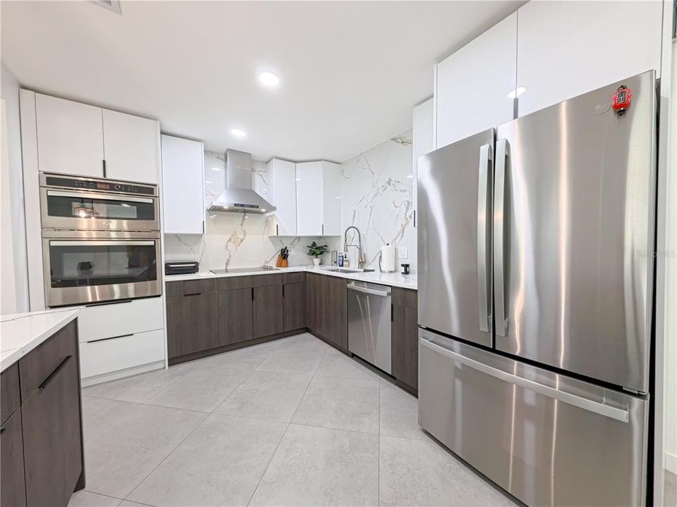 En Venta: $519,000 (4 camas, 2 baños, 2097 Pies cuadrados)