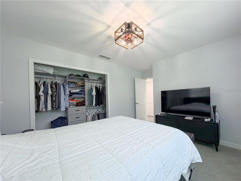 En Venta: $519,000 (4 camas, 2 baños, 2097 Pies cuadrados)