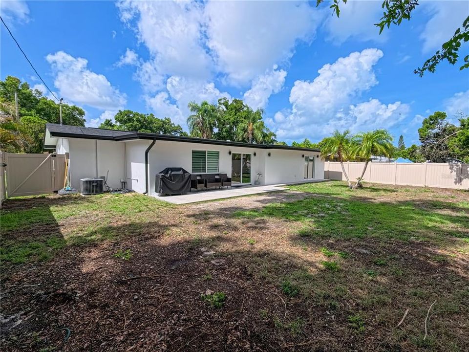 En Venta: $519,000 (4 camas, 2 baños, 2097 Pies cuadrados)