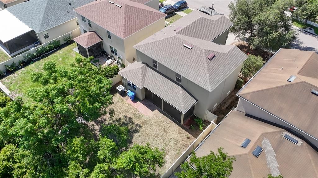 En Venta: $449,000 (4 camas, 2 baños, 2572 Pies cuadrados)