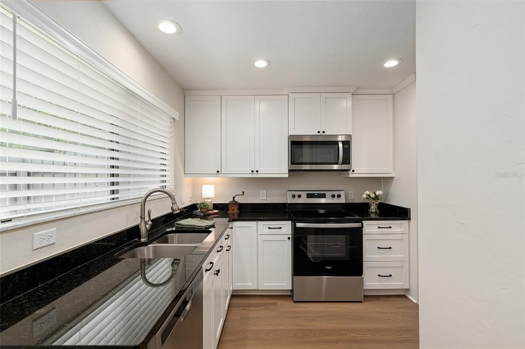 En Venta: $164,900 (2 camas, 1 baños, 938 Pies cuadrados)