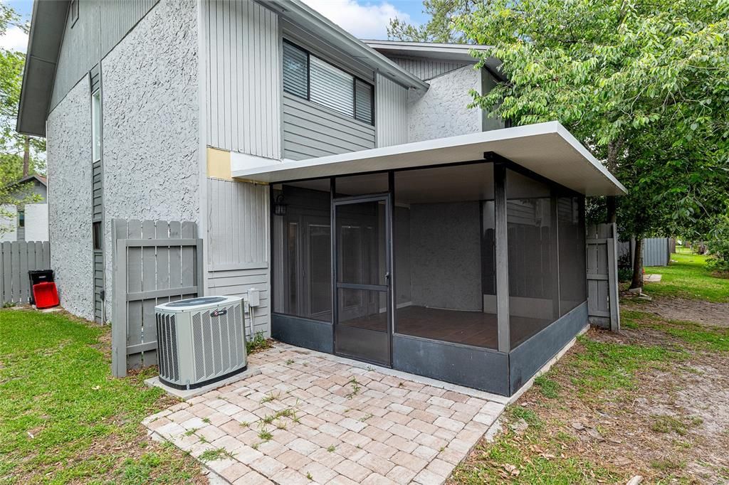 En Venta: $164,900 (2 camas, 1 baños, 938 Pies cuadrados)