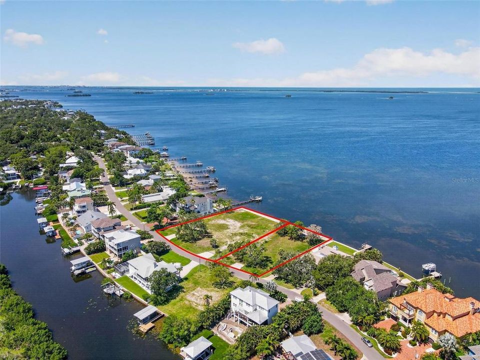 For Sale: $3,999,900 (1.27 acres)