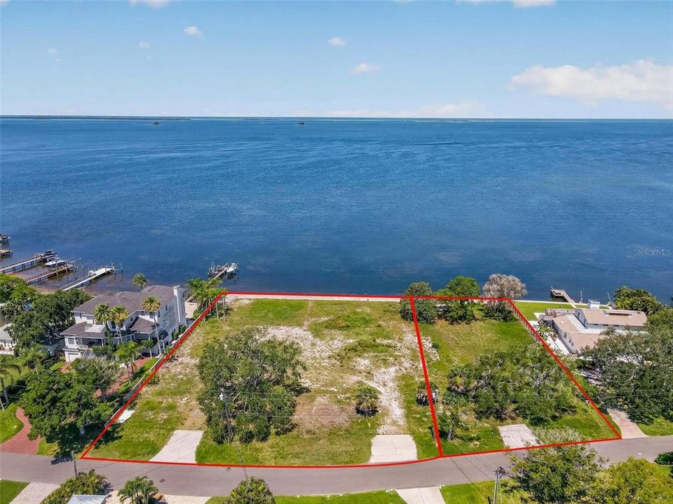 For Sale: $3,999,900 (1.27 acres)