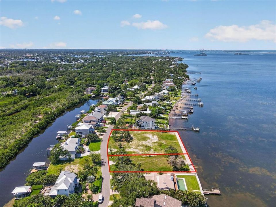 For Sale: $3,999,900 (1.27 acres)