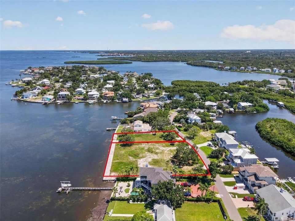 For Sale: $3,999,900 (1.27 acres)