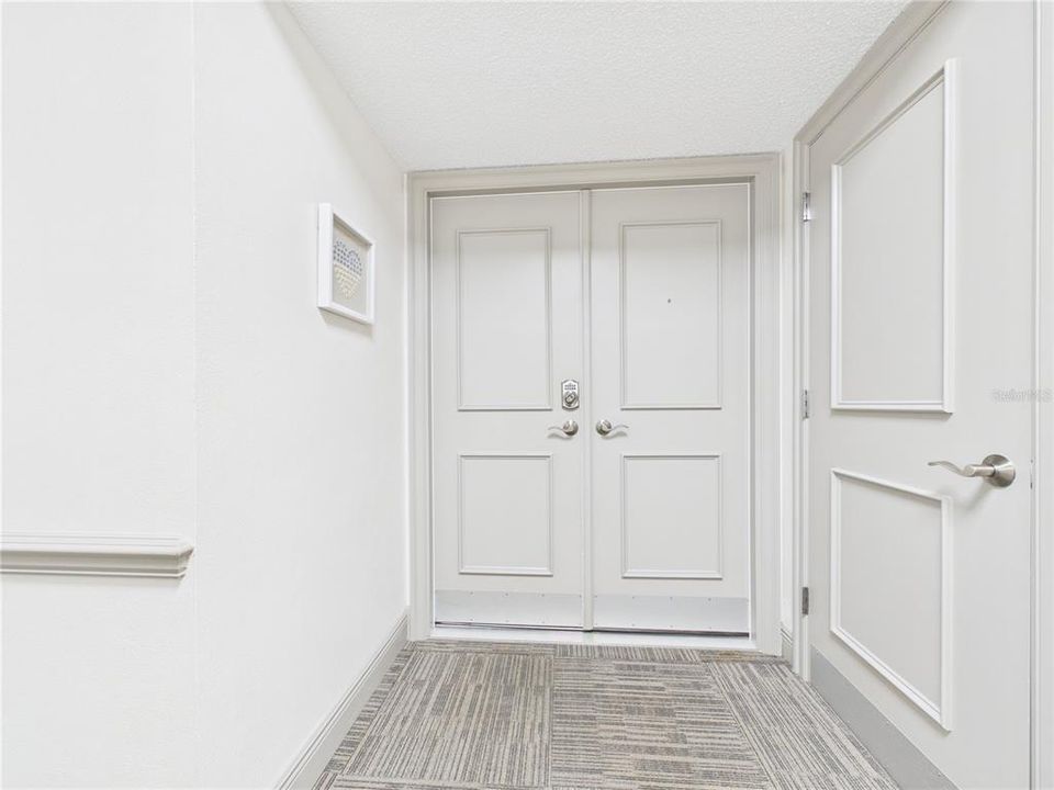For Rent: $3,600 (2 beds, 2 baths, 1392 Square Feet)