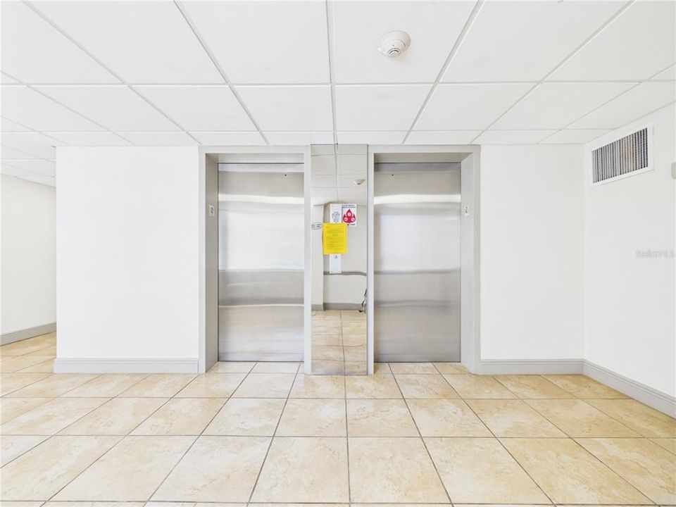 For Rent: $3,600 (2 beds, 2 baths, 1392 Square Feet)