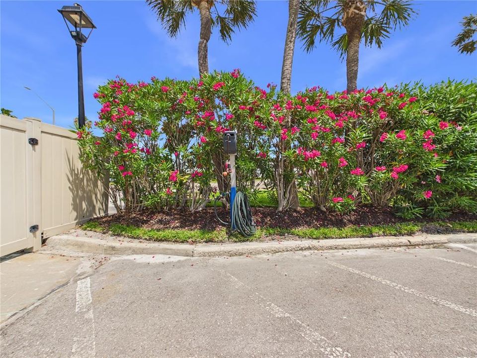 For Rent: $3,600 (2 beds, 2 baths, 1392 Square Feet)