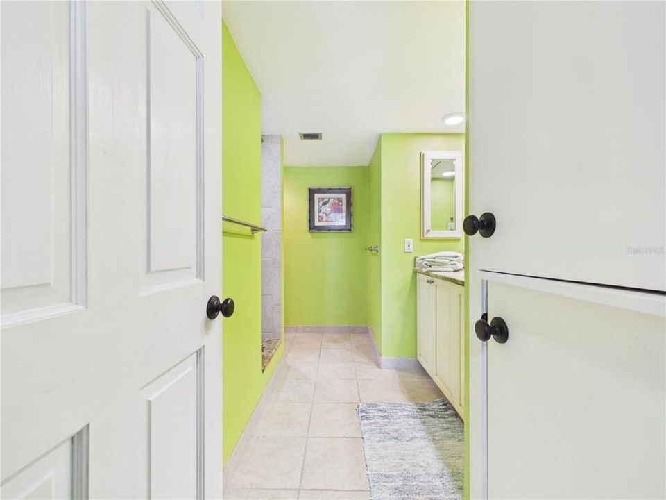 For Rent: $3,600 (2 beds, 2 baths, 1392 Square Feet)