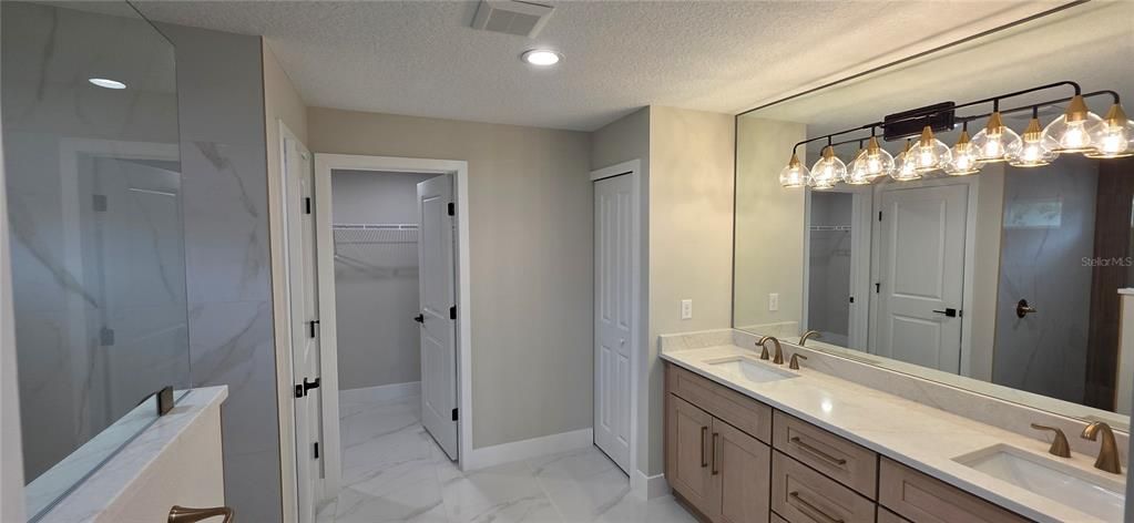 For Sale: $719,000 (4 beds, 3 baths, 2205 Square Feet)