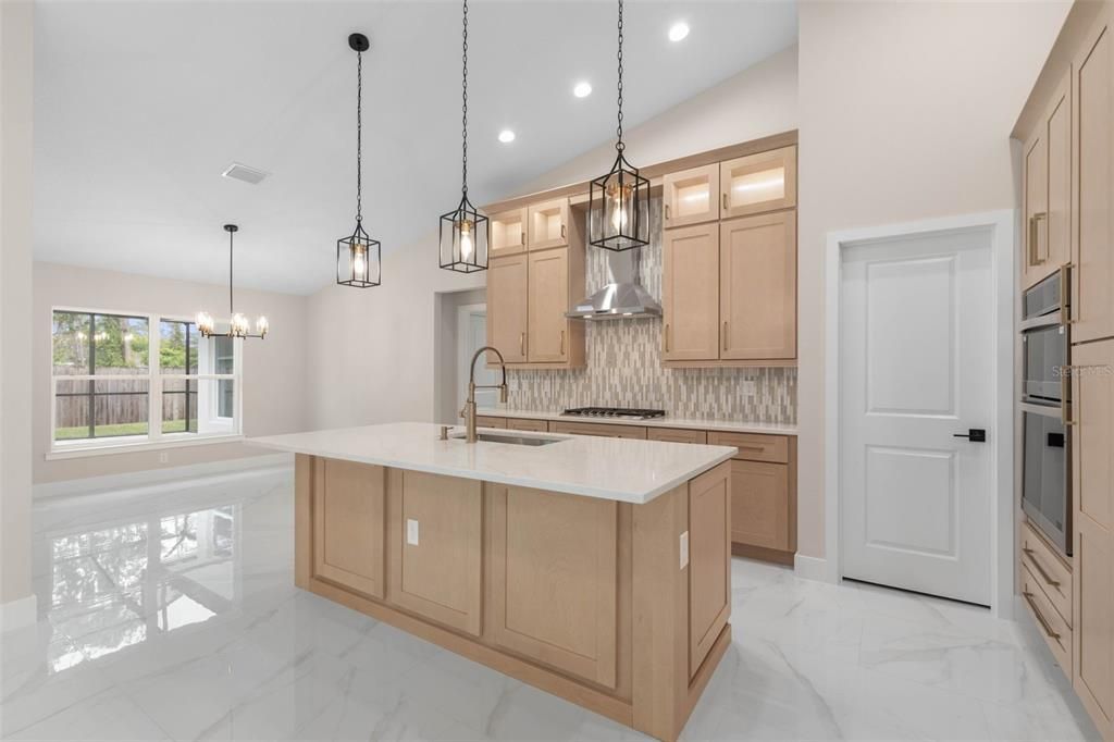 For Sale: $719,000 (4 beds, 3 baths, 2205 Square Feet)