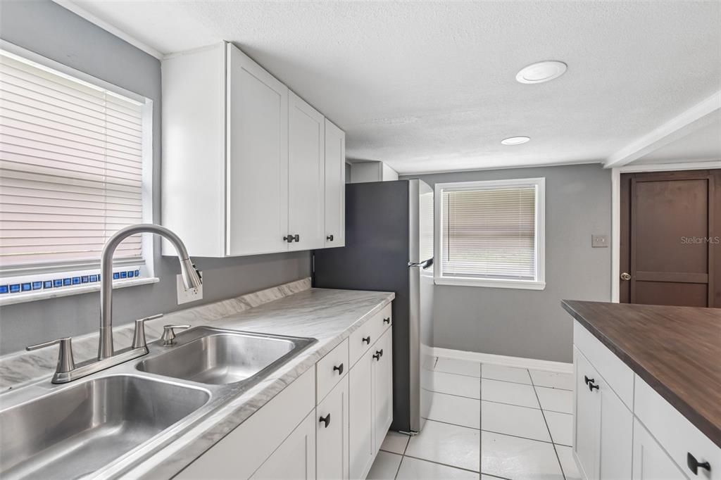 En Venta: $215,000 (3 camas, 1 baños, 1040 Pies cuadrados)