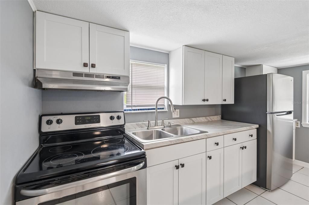 En Venta: $215,000 (3 camas, 1 baños, 1040 Pies cuadrados)