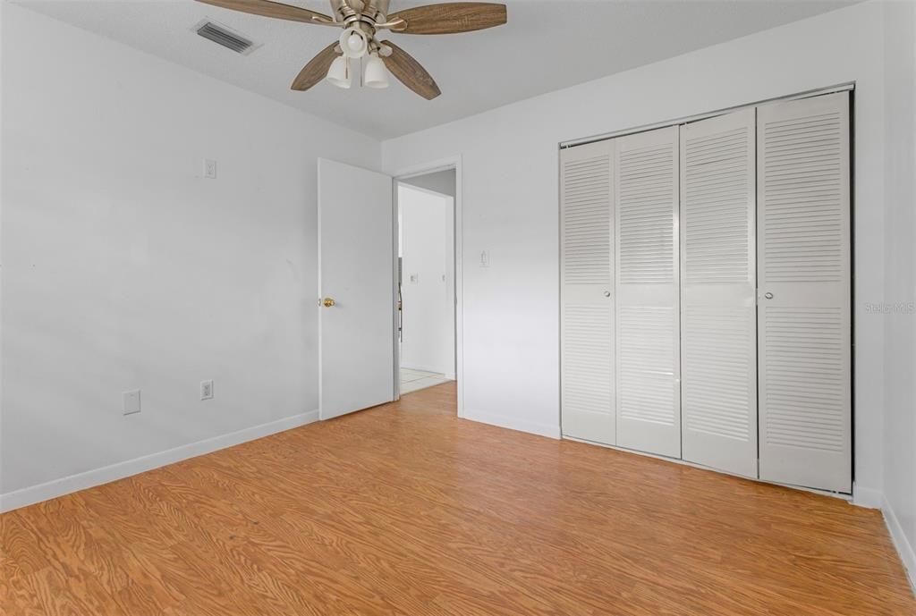 For Rent: $1,600 (2 beds, 1 baths, 758 Square Feet)