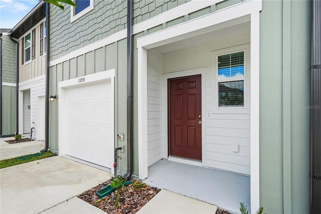 For Rent: $1,369 (3 beds, 2 baths, 1386 Square Feet)
