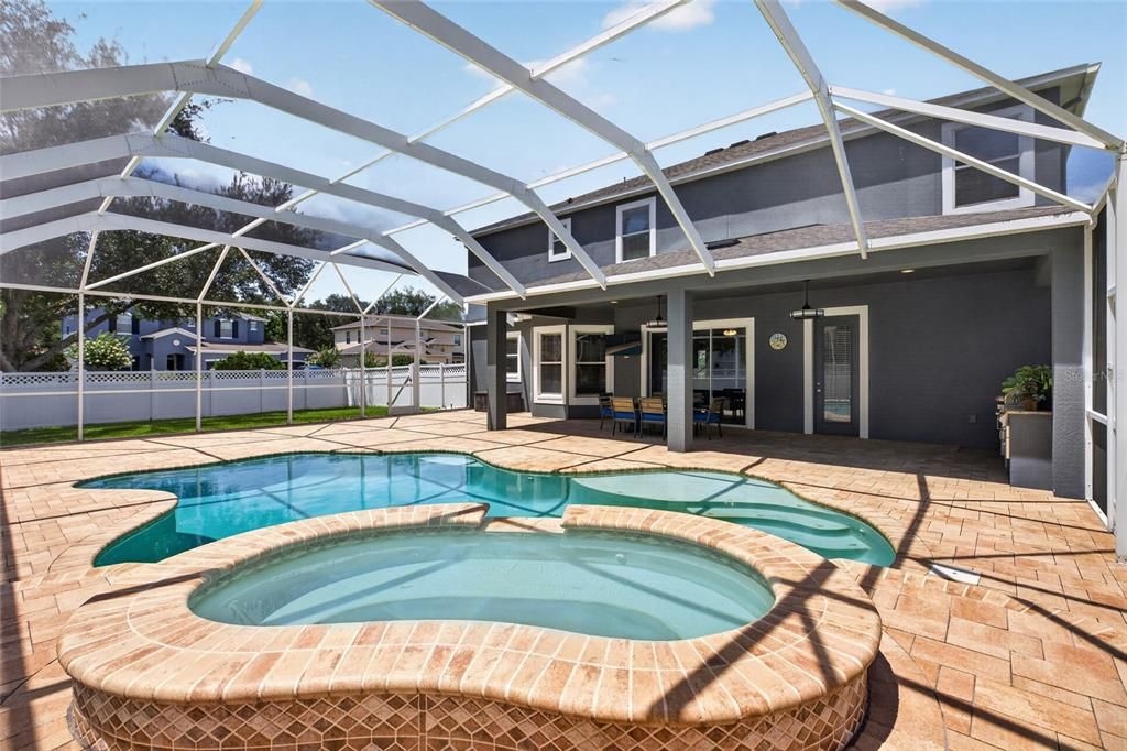 For Sale: $819,000 (5 beds, 4 baths, 3851 Square Feet)
