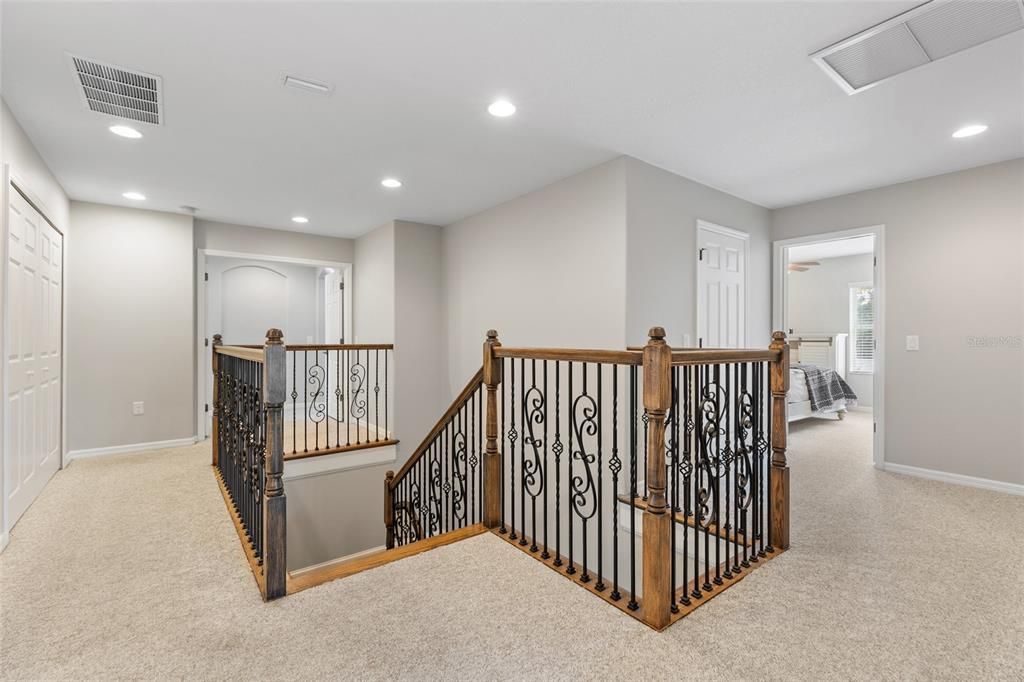 For Sale: $819,000 (5 beds, 4 baths, 3851 Square Feet)