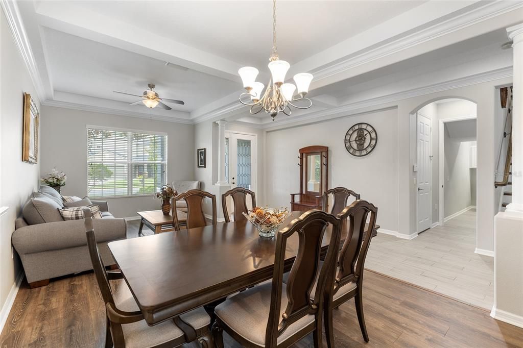 For Sale: $819,000 (5 beds, 4 baths, 3851 Square Feet)