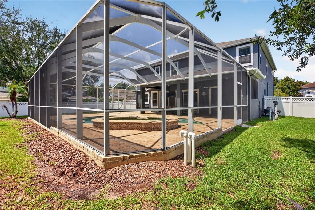 For Sale: $819,000 (5 beds, 4 baths, 3851 Square Feet)