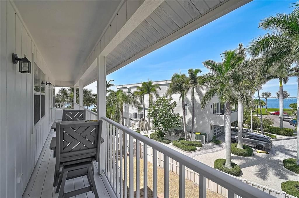 For Sale: $2,995,000 (5 beds, 4 baths, 5106 Square Feet)