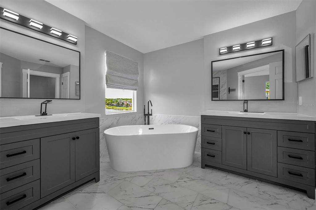 For Sale: $774,999 (5 beds, 4 baths, 3406 Square Feet)