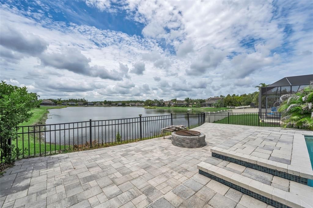For Sale: $774,999 (5 beds, 4 baths, 3406 Square Feet)