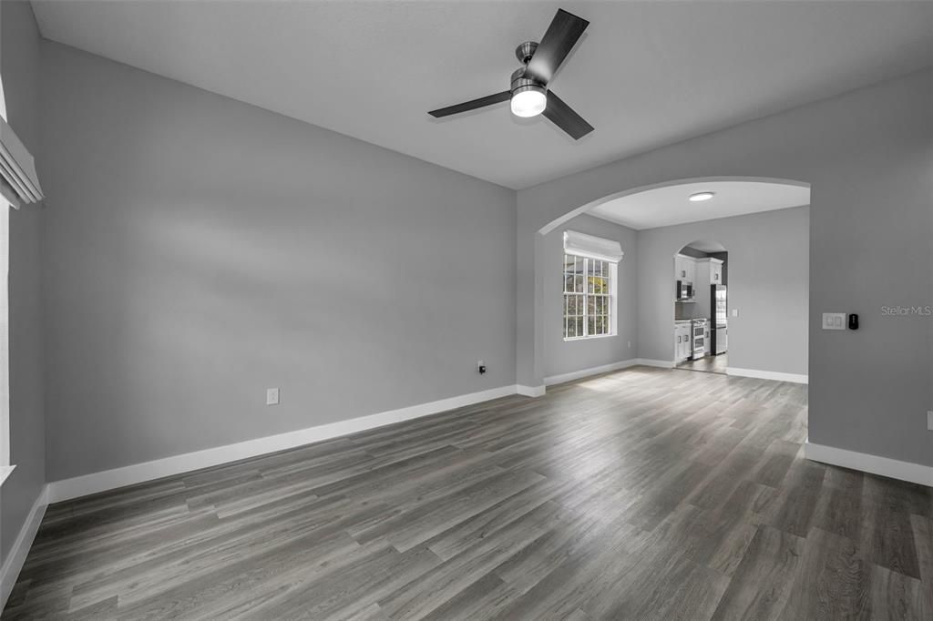 For Sale: $774,999 (5 beds, 4 baths, 3406 Square Feet)