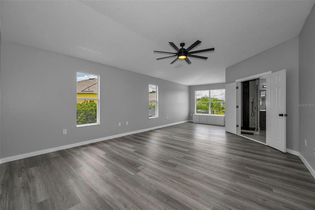 For Sale: $774,999 (5 beds, 4 baths, 3406 Square Feet)