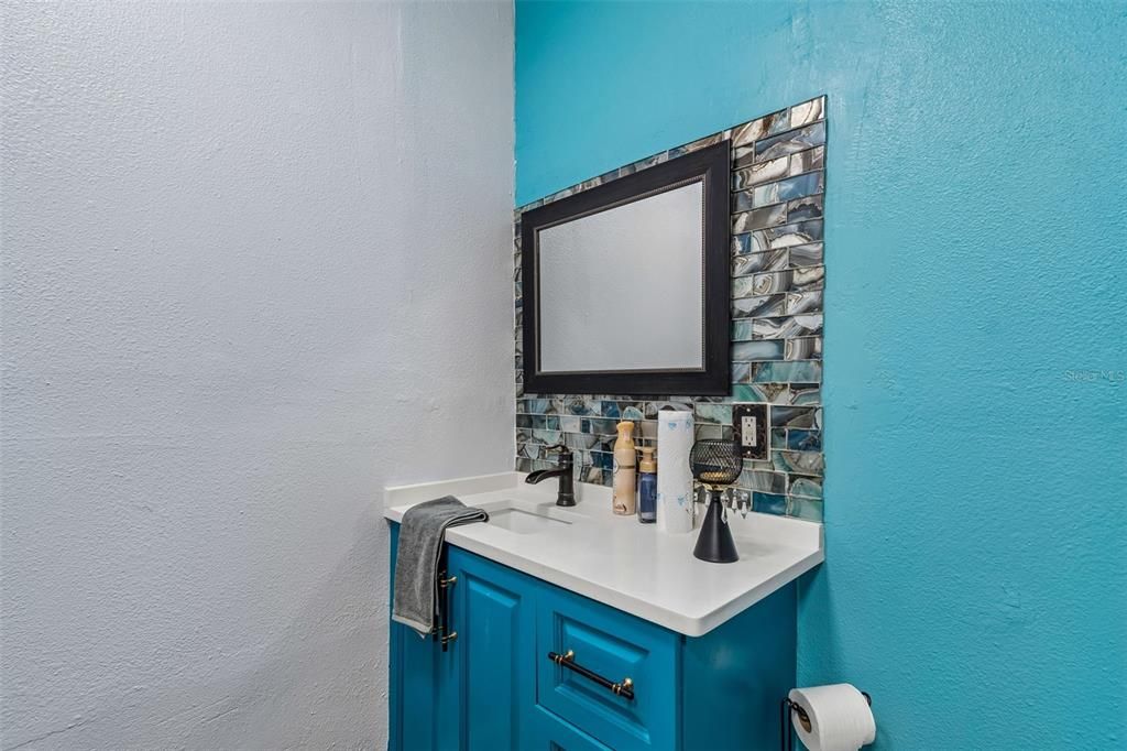 For Sale: $339,900 (4 beds, 2 baths, 1296 Square Feet)