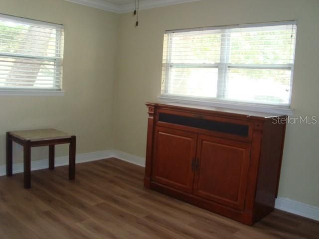 For Rent: $2,400 (2 beds, 2 baths, 1462 Square Feet)