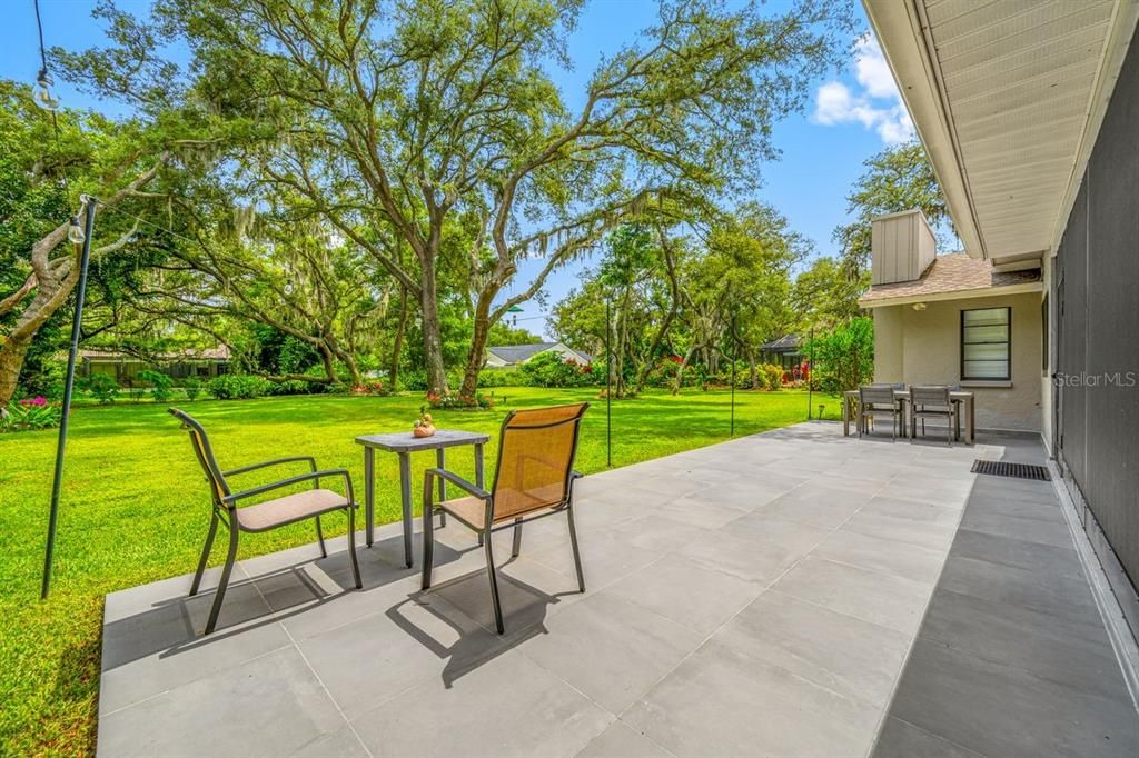 Activo con contrato: $749,900 (4 camas, 2 baños, 2246 Pies cuadrados)