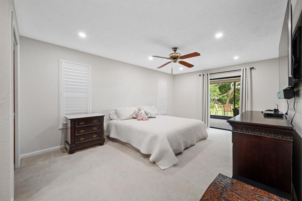 For Sale: $779,900 (4 beds, 2 baths, 2246 Square Feet)