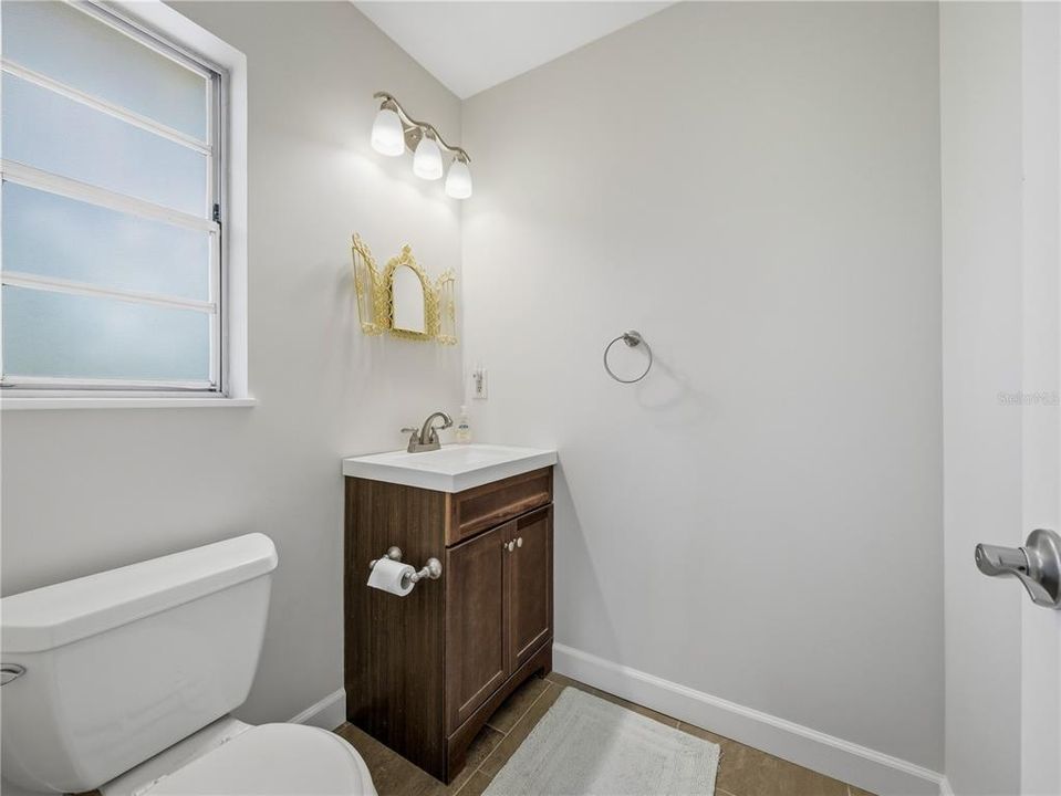 For Sale: $269,500 (3 beds, 1 baths, 1138 Square Feet)