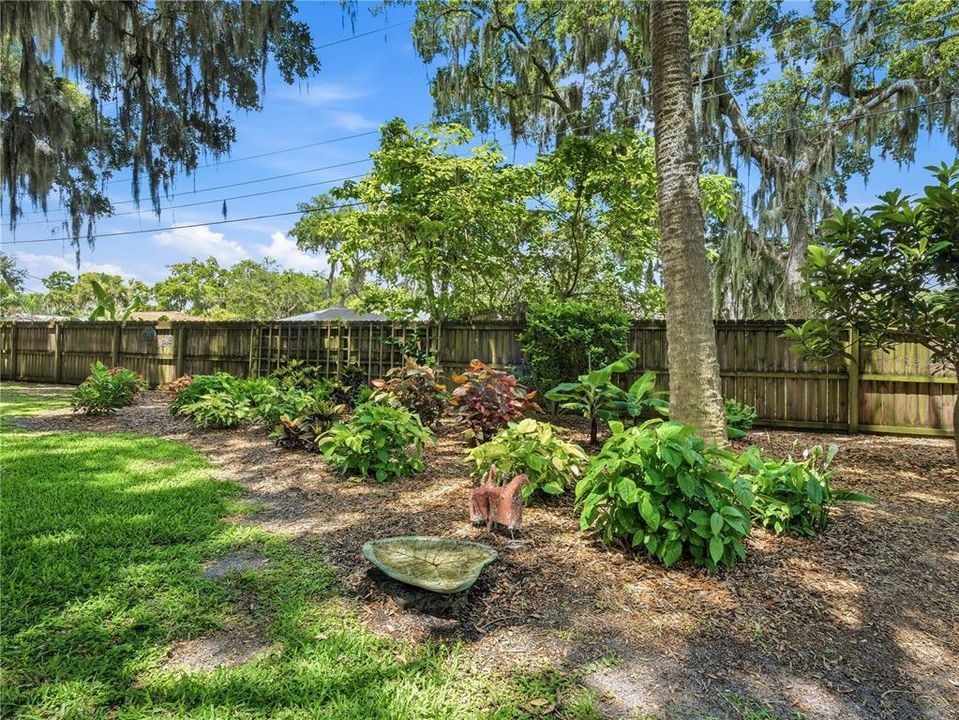 For Sale: $269,500 (3 beds, 1 baths, 1138 Square Feet)