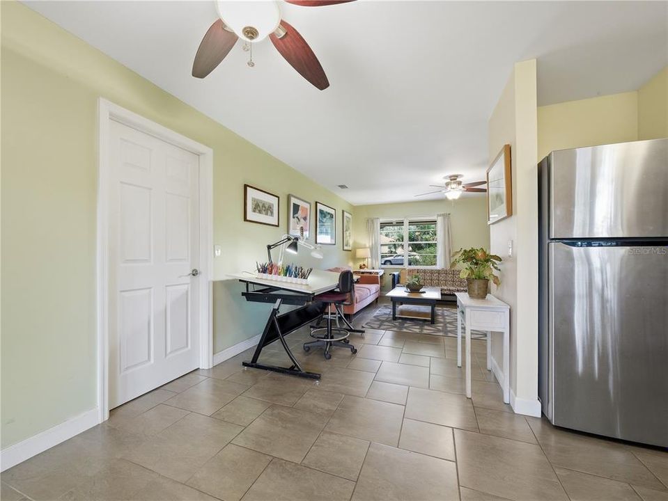 For Sale: $269,500 (3 beds, 1 baths, 1138 Square Feet)