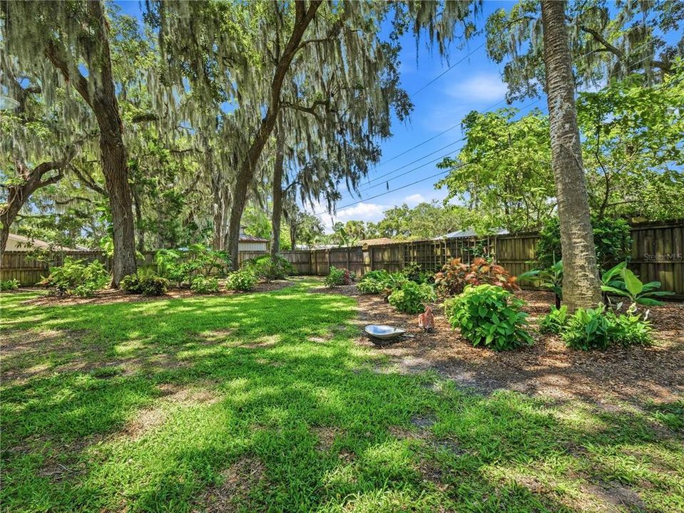 For Sale: $269,500 (3 beds, 1 baths, 1138 Square Feet)