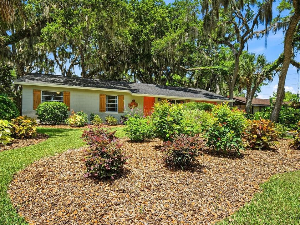 For Sale: $269,500 (3 beds, 1 baths, 1138 Square Feet)